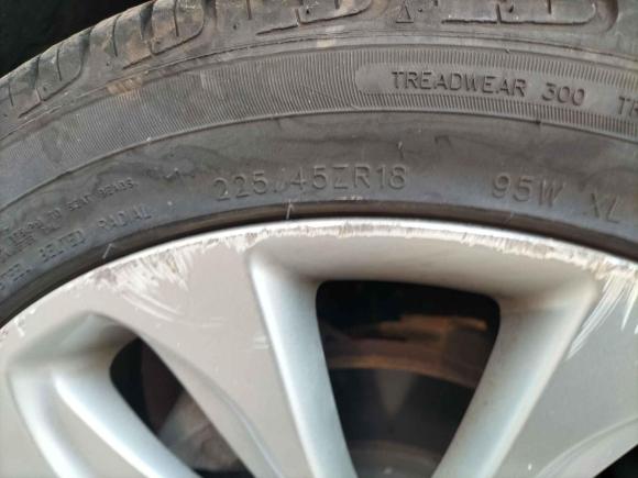 [北京·京Q] 二手现代索纳塔2011款 2.0L 自动至尊版