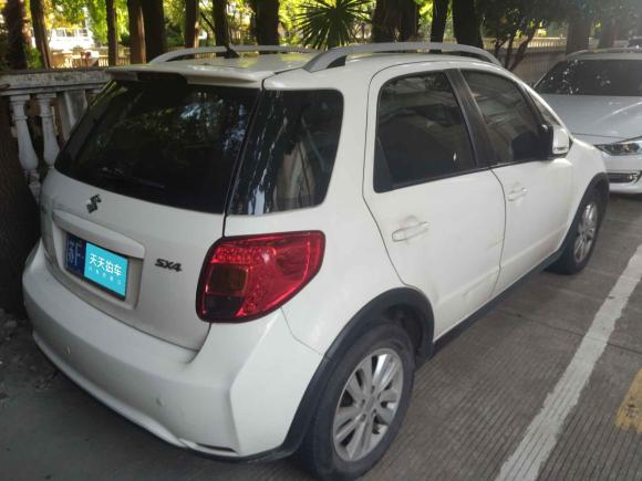 [南通·苏F] 二手铃木天语 SX42013款 1.6L 自动酷锐型