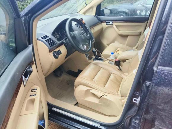 [无锡·苏B] 二手大众途安2011款 1.4T DSG智臻版7座