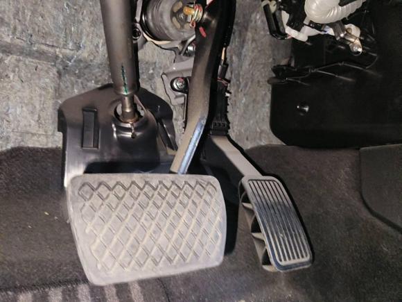 [上海·沪B] 二手本田思域2016款 220TURBO CVT尊贵版