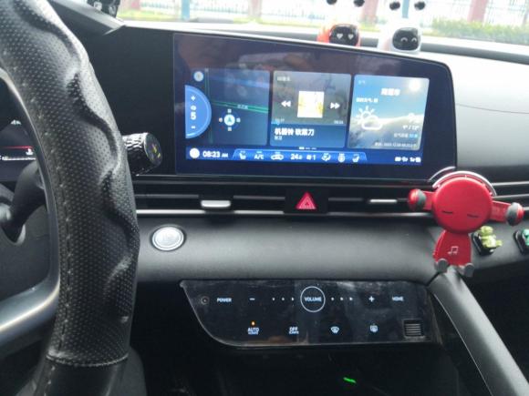 [南通·苏F] 二手现代伊兰特2021款 1.5L CVT LUX尊贵版