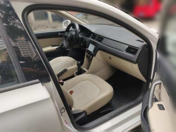 [武汉·鄂E] 二手斯柯达昕锐2015款 1.6L 手动智选型