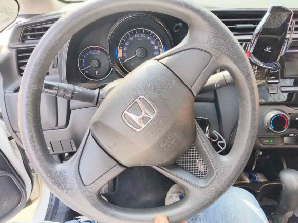 [上海·苏M] 二手本田飞度2016款 1.5L LXS CVT舒适天窗版