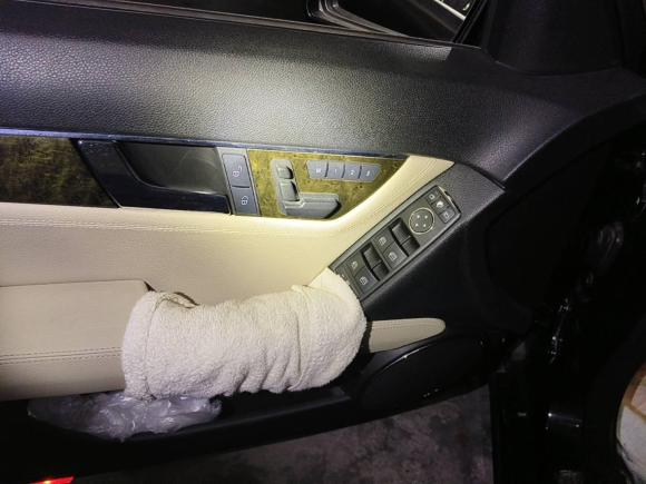 [上海·沪J] 二手奔驰奔驰C级2008款 C 200K 时尚型