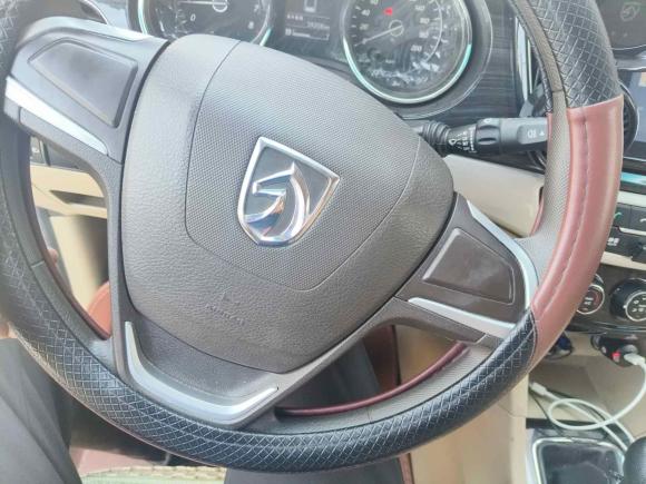 [义乌·浙G] 二手宝骏宝骏7302016款 1.5L 手动舒适型 7座 国V