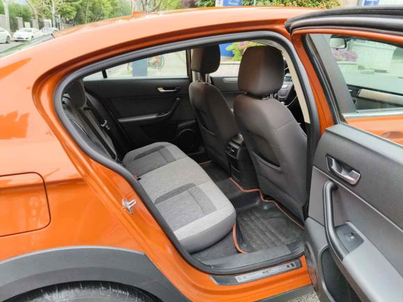 [上海·沪G] 二手观致观致32017款 GT 1.6T 自动致悦型