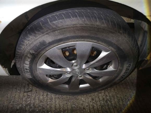 [宁波·鲁J] 二手现代瑞纳2010款 三厢 1.4L 自动舒适型GS