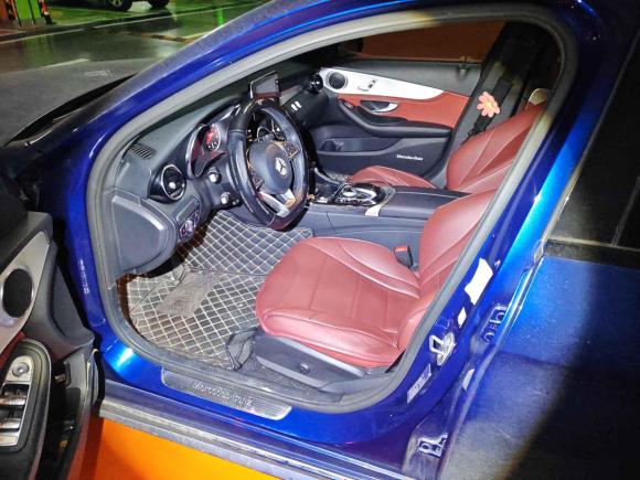 [武汉·鄂A] 二手奔驰奔驰C级2018款 C 200 运动版