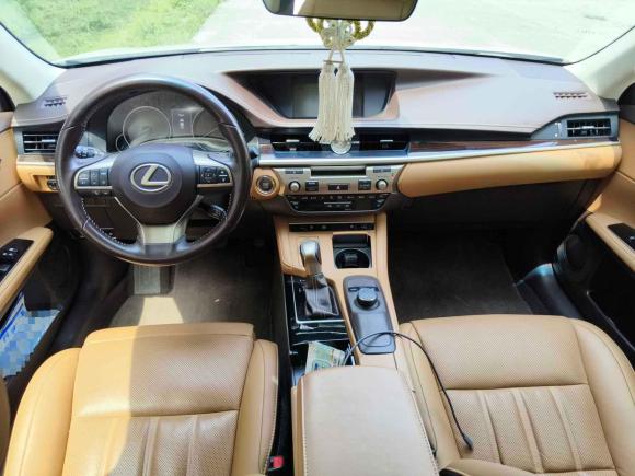 [武汉·鄂A] 二手雷克萨斯雷克萨斯ES2015款 250 典雅版