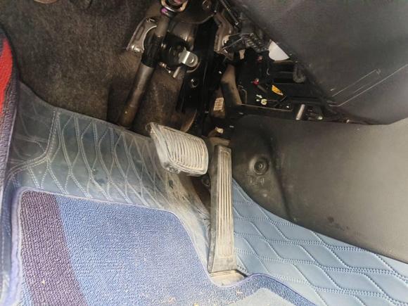 [宁波·粤C] 二手起亚起亚K42014款 1.8L 自动GLS