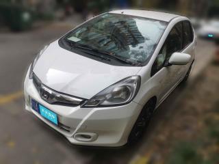 本田飞度2011款 1.3L 自动舒适版