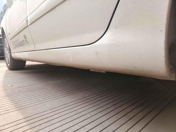 [武汉·鄂A] 二手标致标致4082013款 2.0L 手动舒适版