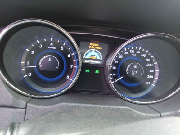 [义乌·浙G] 二手现代索纳塔2011款 2.0L 自动豪华版