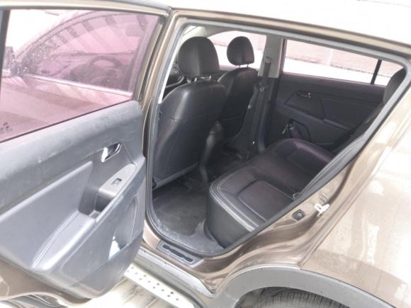 [上海·陕V] 二手起亚智跑2012款 2.0L 手动两驱版GLS