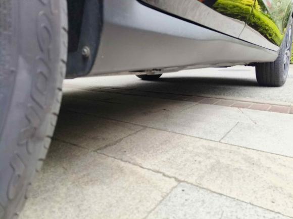 [青岛·鲁B] 二手奔驰奔驰GLC2022款 GLC 260 L 4MATIC 豪华型