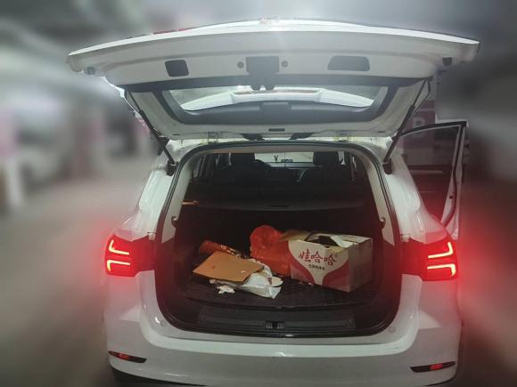 [上海·甘E] 二手荣威荣威RX52016款 20T 两驱自动互联网智享版