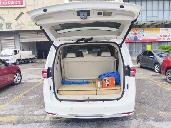 [南通·沪C] 二手别克别克GL82023款 陆上公务舱 652T 豪华型