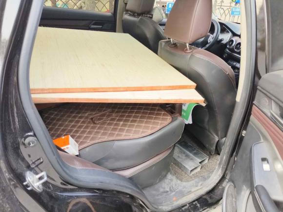 [青岛·鲁U] 二手魏牌魏牌 VV62018款 2.0T 两驱超豪型 国V