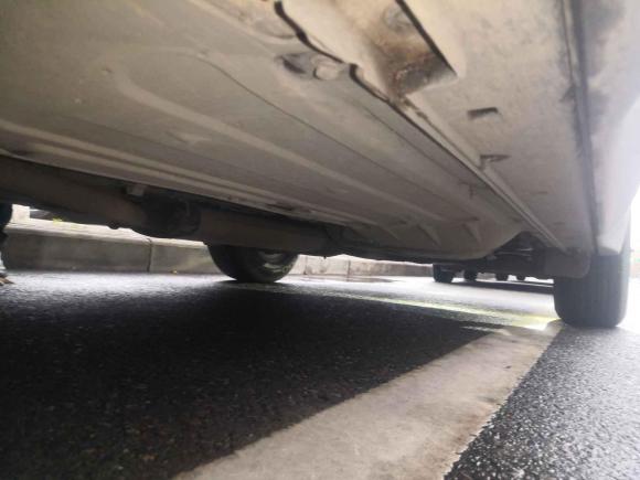 [西安·陕A] 二手现代胜达2015款 2.4L 自动两驱舒适型 5座