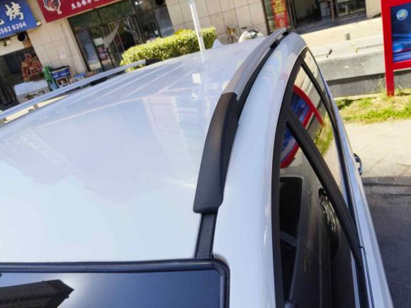 [青岛·鲁B] 二手宝骏宝骏7302014款 1.5L 手动舒适ESP版 7座