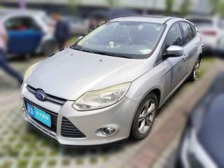 福特福克斯2012款 两厢 1.6L 自动风尚型