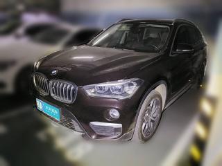 宝马宝马X12019款 sDrive18Li 尊享型