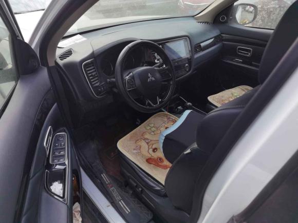 [义乌·浙E] 二手三菱欧蓝德2019款 2.0L 两驱畅享版 5座 国V