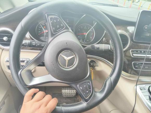 [杭州·沪B] 二手奔驰奔驰V级2016款 V 260 尊贵版