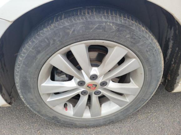 [济南·鲁A] 二手荣威荣威3602015款 1.5L 自动豪华版