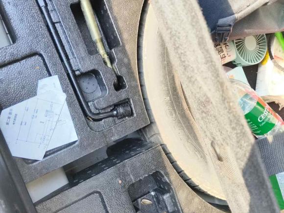 [成都·川A] 二手标致标致4082014款 1.8L 自动豪华版