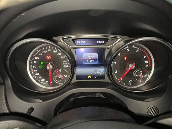 [杭州·浙A] 二手奔驰奔驰CLA2016款 改款 CLA 200 时尚型