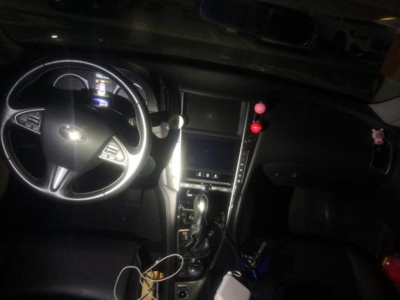 [佛山·粤Y] 二手英菲尼迪英菲尼迪Q50L2016款 2.0T 舒适版