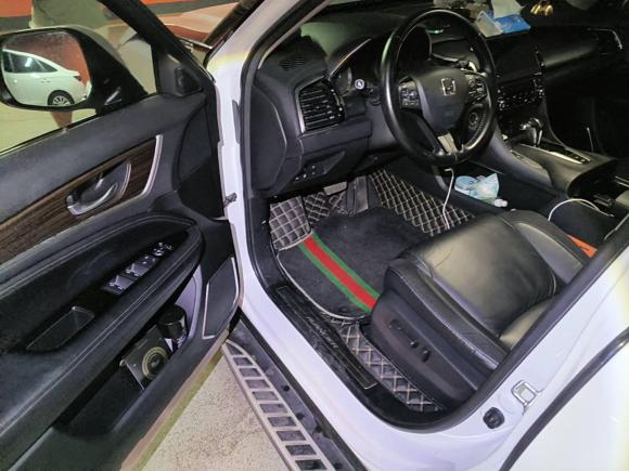 [武汉·鄂A] 二手本田冠道2017款 240TURBO 两驱尊享版