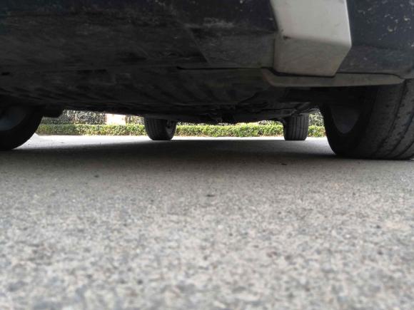 [温州·浙C] 二手路虎揽胜极光2014款 2.0T 5门耀动版