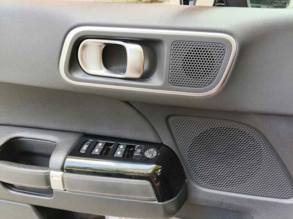 [上海·赣F] 二手雪铁龙雪铁龙C62017款 改款 380THP 豪华型