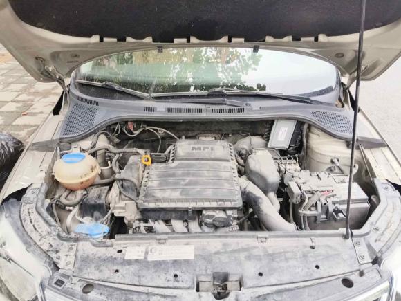 [成都·川A] 二手斯柯达昕锐2013款 1.6L 手动智选型