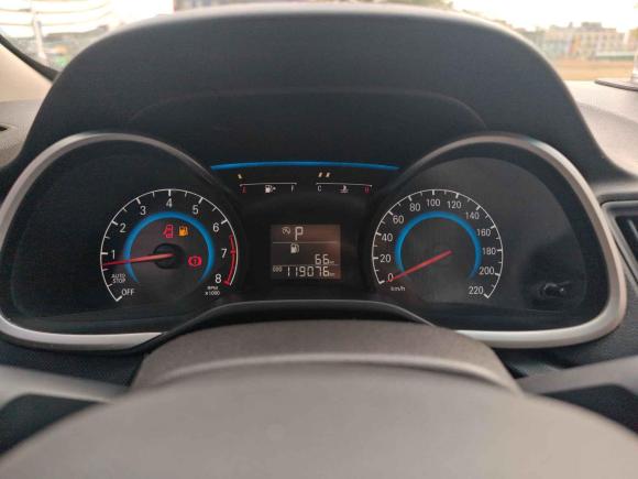 [广州·粤E] 二手雪佛兰科沃兹2019款 320 自动欣享天窗版