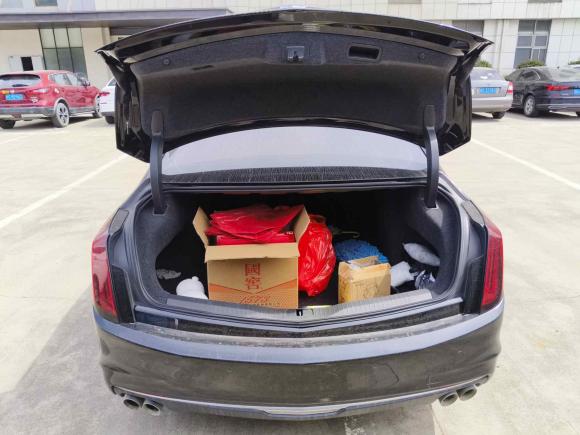 [上海·沪C] 二手凯迪拉克凯迪拉克CT62021款 28T 精英型