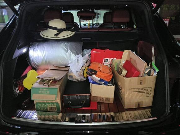 [深圳·粤B] 二手保时捷Cayenne2022款 Cayenne 3.0T 铂金版