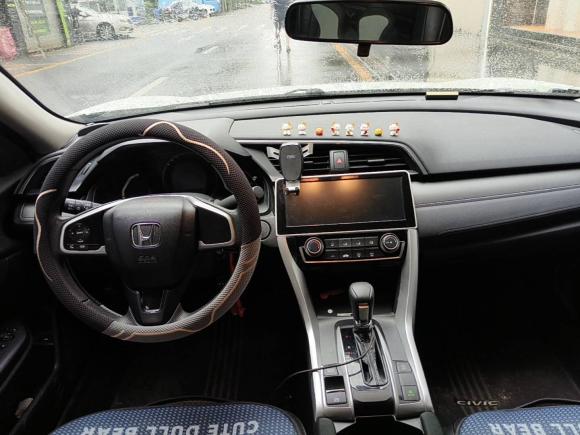 [深圳·桂A] 二手本田思域2016款 180TURBO CVT舒适版