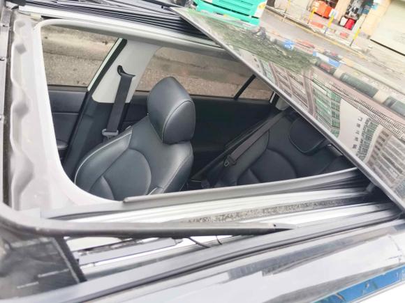 [深圳·粤S] 二手现代北京现代ix252017款 1.6L 自动智能型