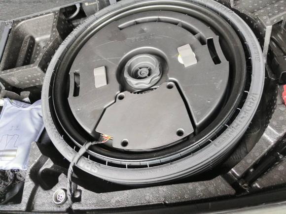 [芜湖·粤A] 二手奥迪奥迪Q5L2020款 改款 40 TFSI 荣享时尚型