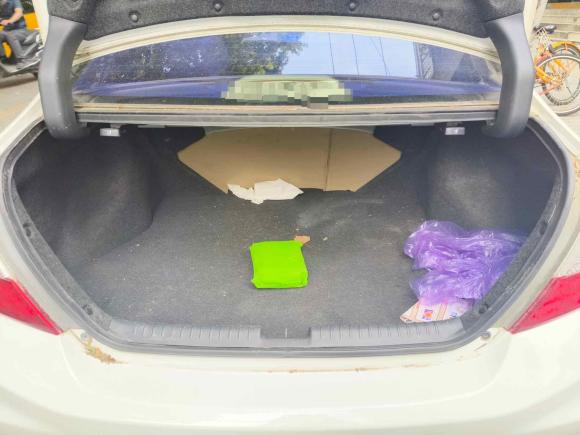 [西安·陕A] 二手本田思域2013款 十周年纪念 1.8L 自动舒适版