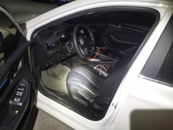 [合肥·皖A] 二手荣威荣威Ei52021款 500 倾心版