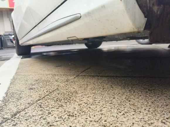 [无锡·苏B] 二手奔驰奔驰C级2017款 改款 C 180 L 时尚型运动版