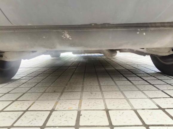 [上海·沪L] 二手路虎发现神行2015款 2.0T HSE LUXURY