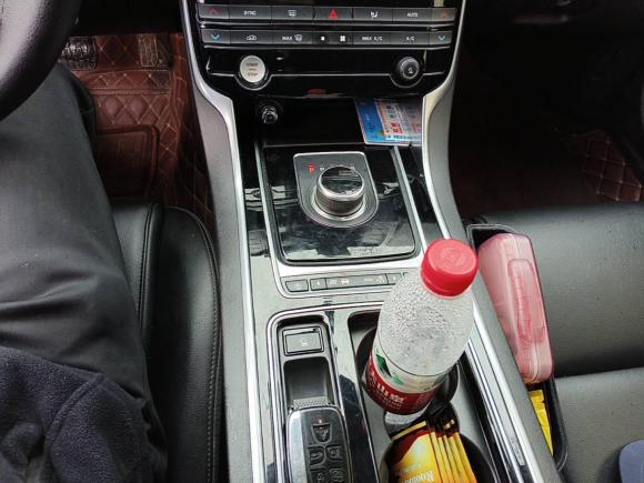 [青岛·鲁B] 二手捷豹捷豹XEL2018款 2.0T 200PS 精英版