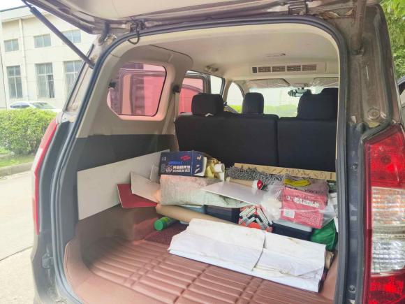 [武汉·鄂A] 二手五菱汽车五菱宏光2016款 1.5L 改款S舒适型