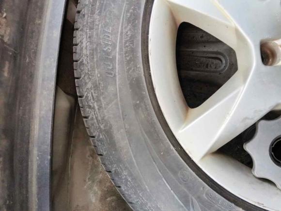 [杭州·浙A] 二手奥迪奥迪A6L2010款 2.0 TFSI 自动标准型