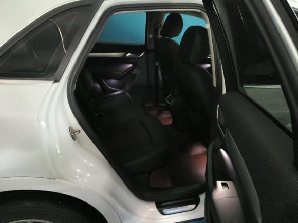 [济南·鲁A] 二手奥迪奥迪Q32016款 30 TFSI 时尚型